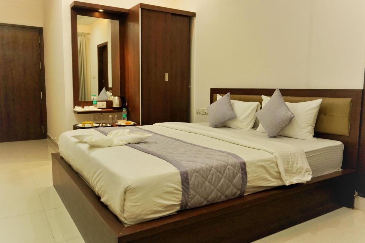 Gateway Inn Dod Jala Экстерьер фото